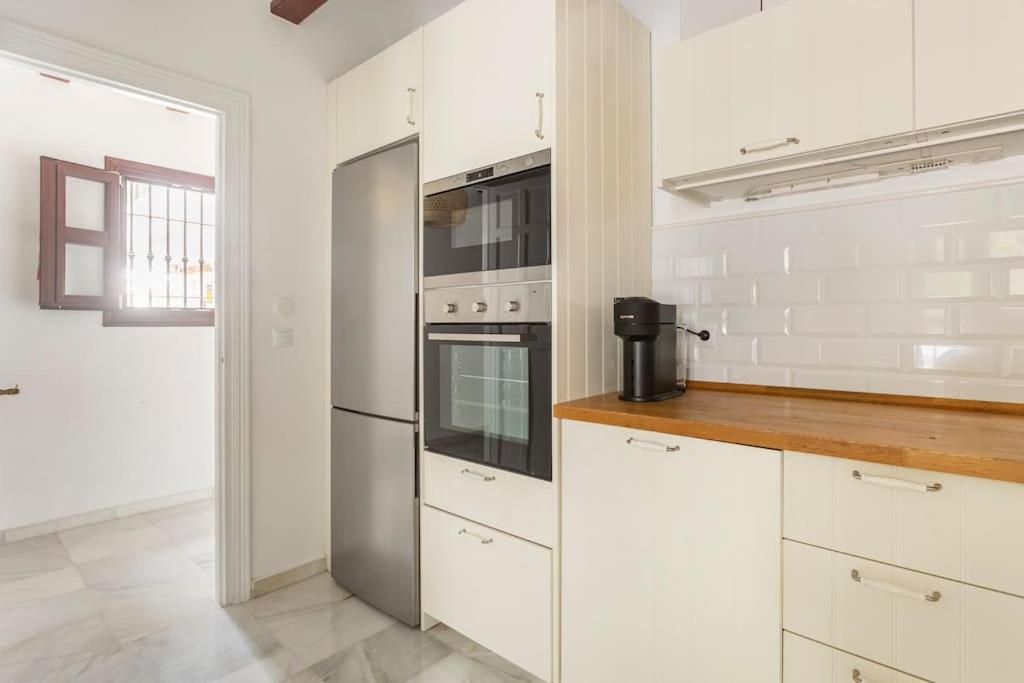 Stylish Spanish 3 Bd Townhouse On The Golden Mile Марбеля Екстериор снимка