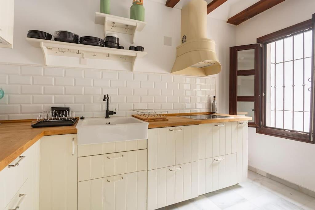 Stylish Spanish 3 Bd Townhouse On The Golden Mile Марбеля Екстериор снимка