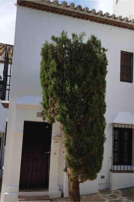 Stylish Spanish 3 Bd Townhouse On The Golden Mile Марбеля Екстериор снимка