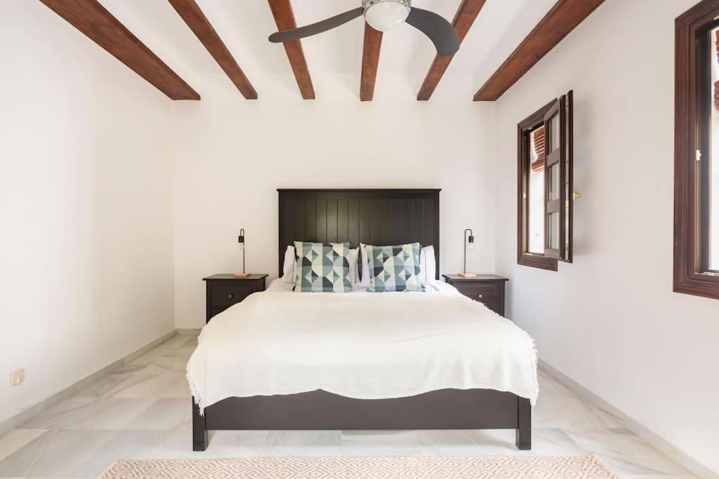 Stylish Spanish 3 Bd Townhouse On The Golden Mile Марбеля Екстериор снимка
